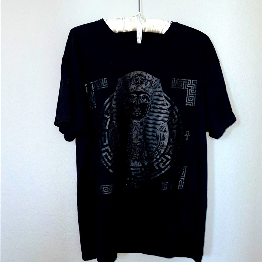 Life Clothing Co Small Black Graphic T-Shirt Large